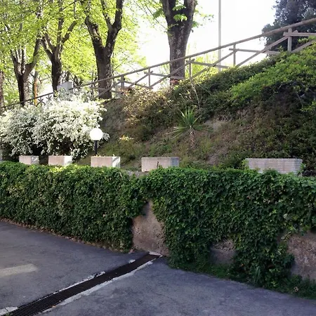 Guest house Affittacamere Ideal 2*